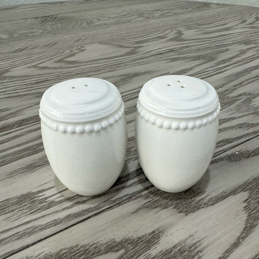 White Ceramic Farmhouse Style Beaded Salt & Pepper Shakers